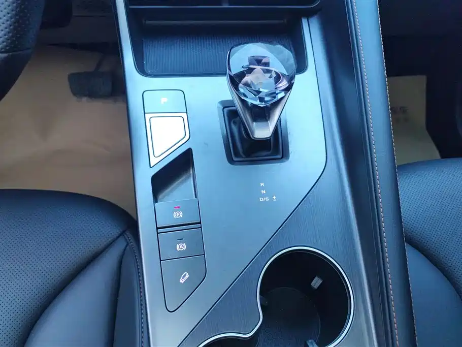 Roewe RX5 Roewe RX5