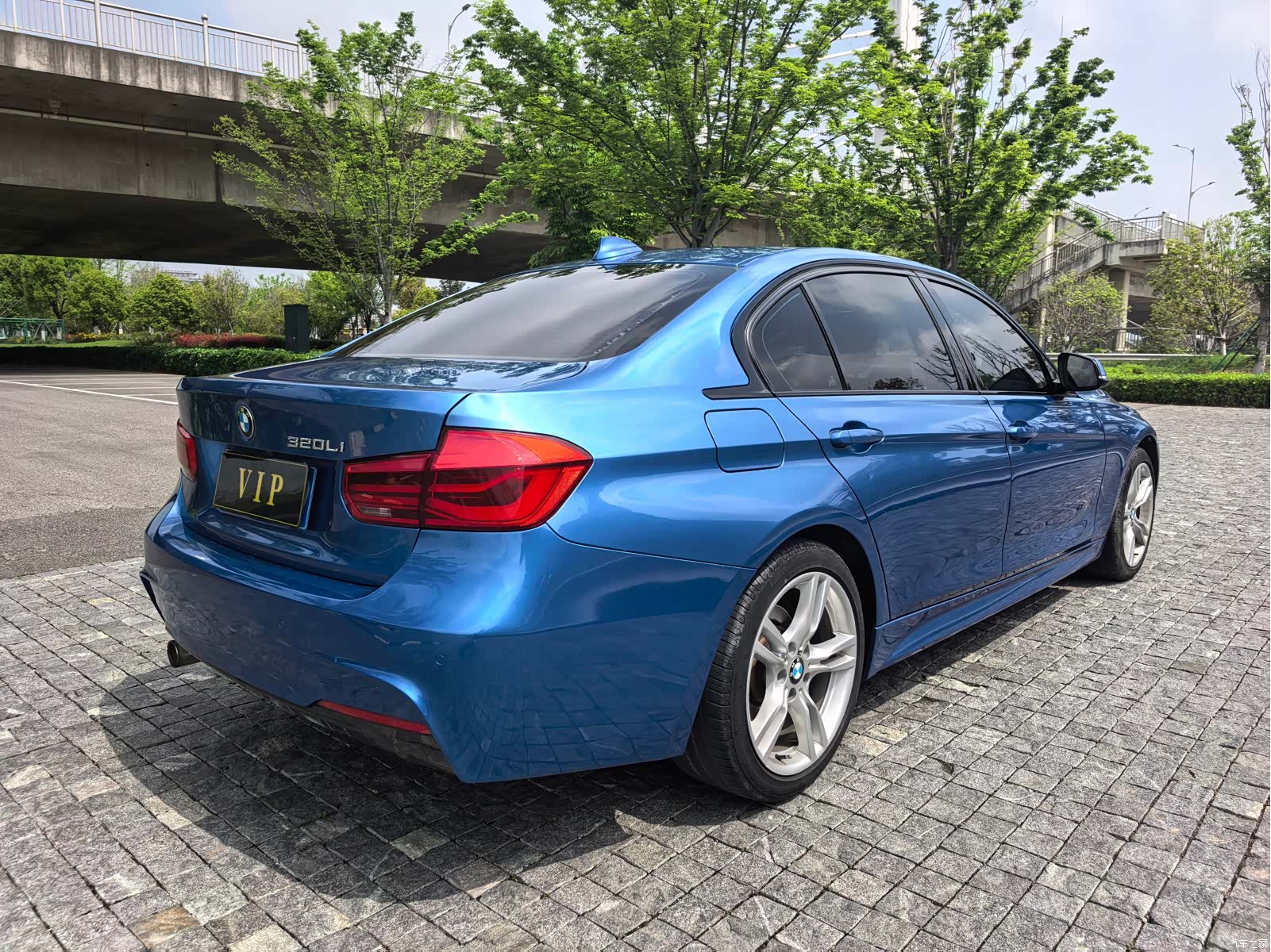 BMW 3 Series, 2016 16