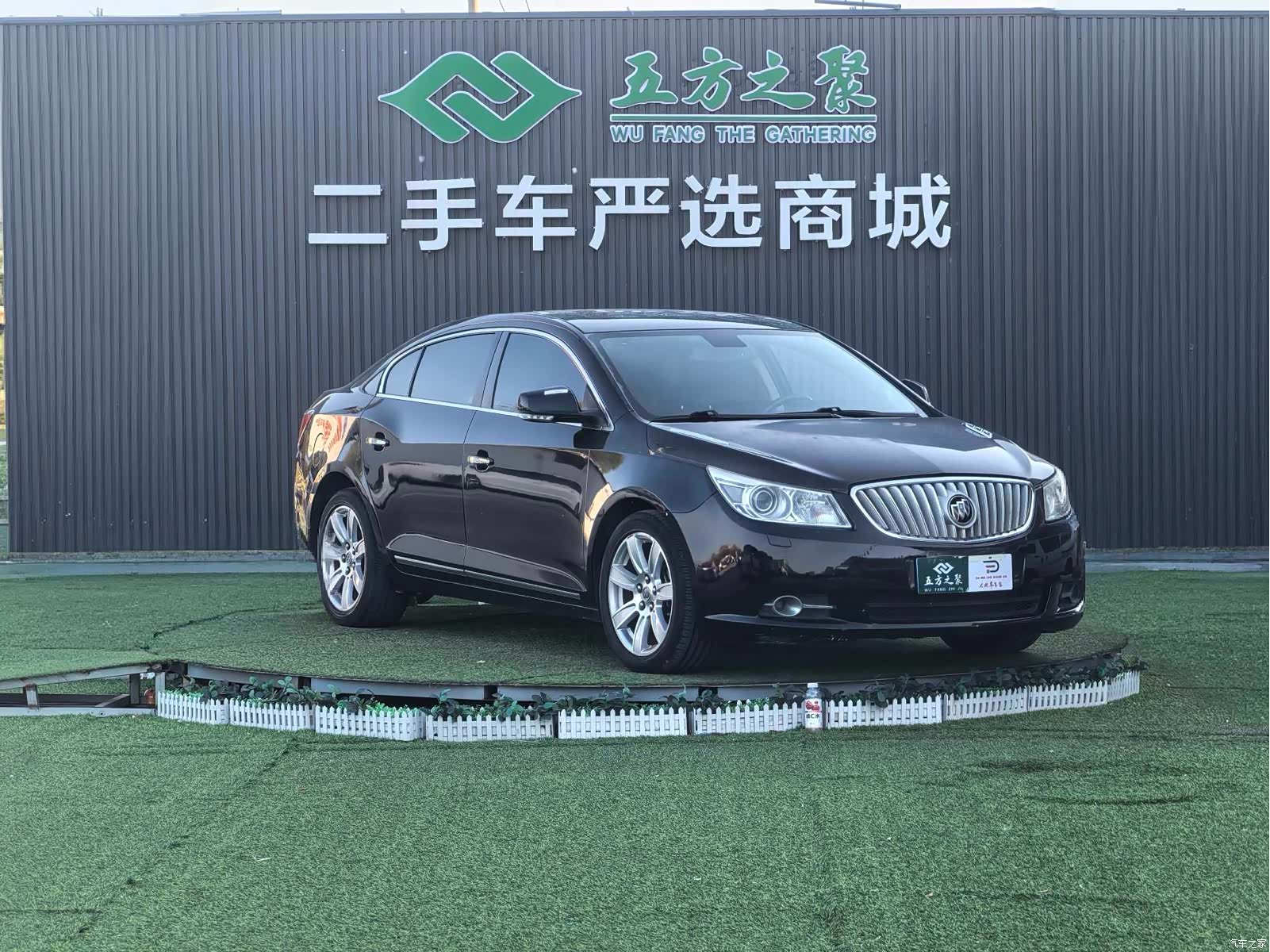 Buick LaCrosse, 2012 3
