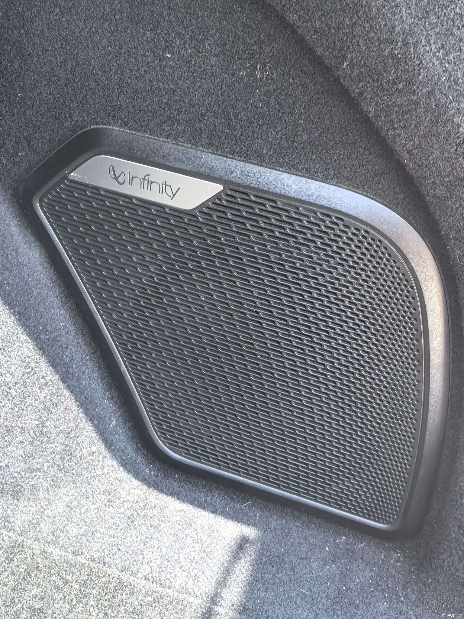 Lynk & Co 01, 2022 16