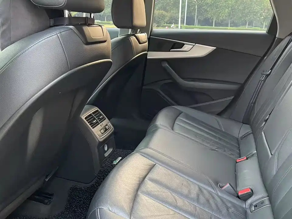 Audi A4 Audi A4