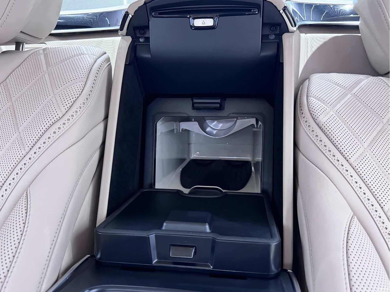 Maybach S-Class, 2020 21