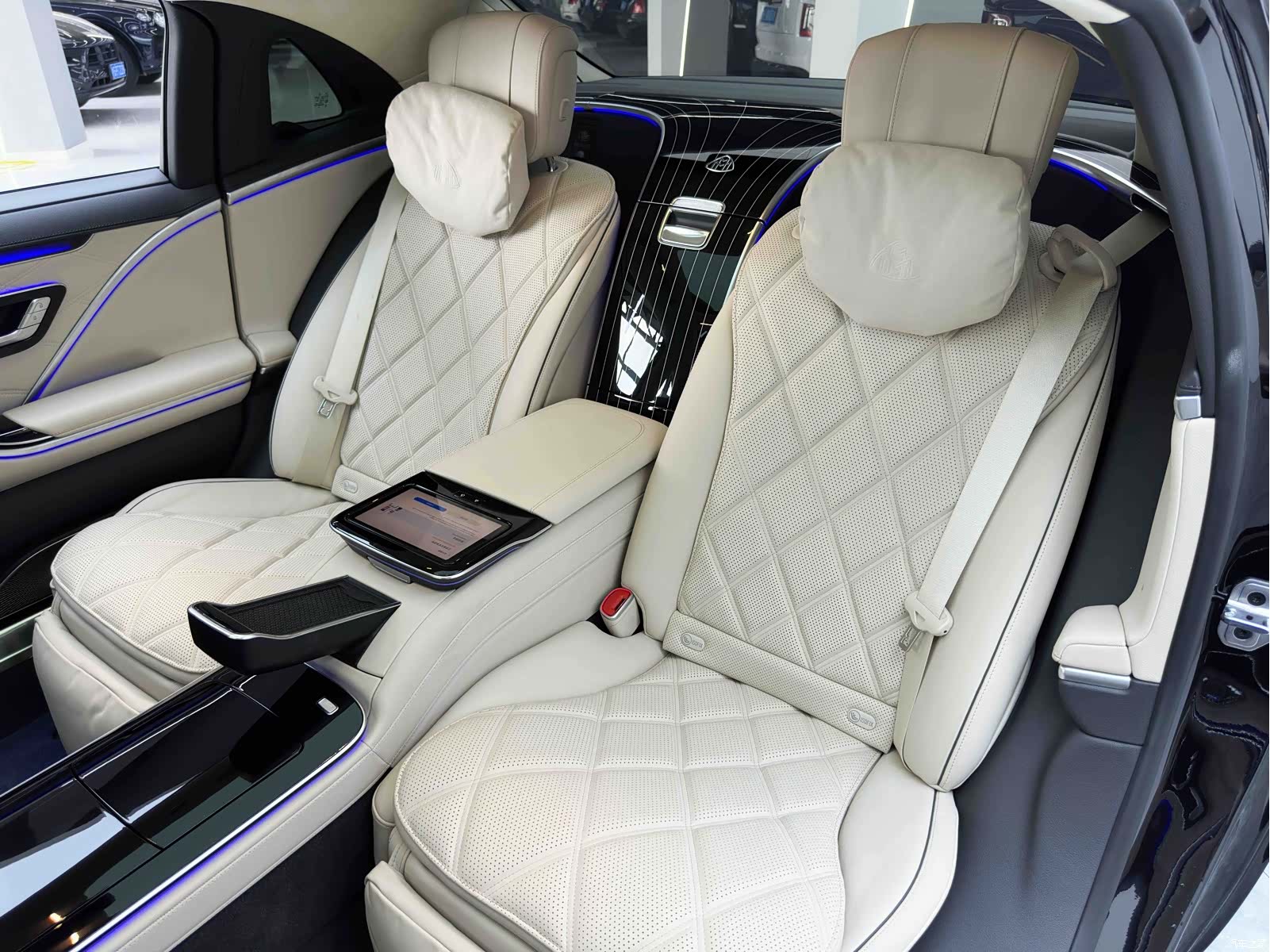 Maybach S-Class, 2024 23