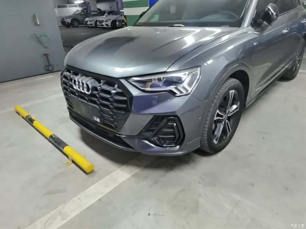Audi Q3, 2021 24