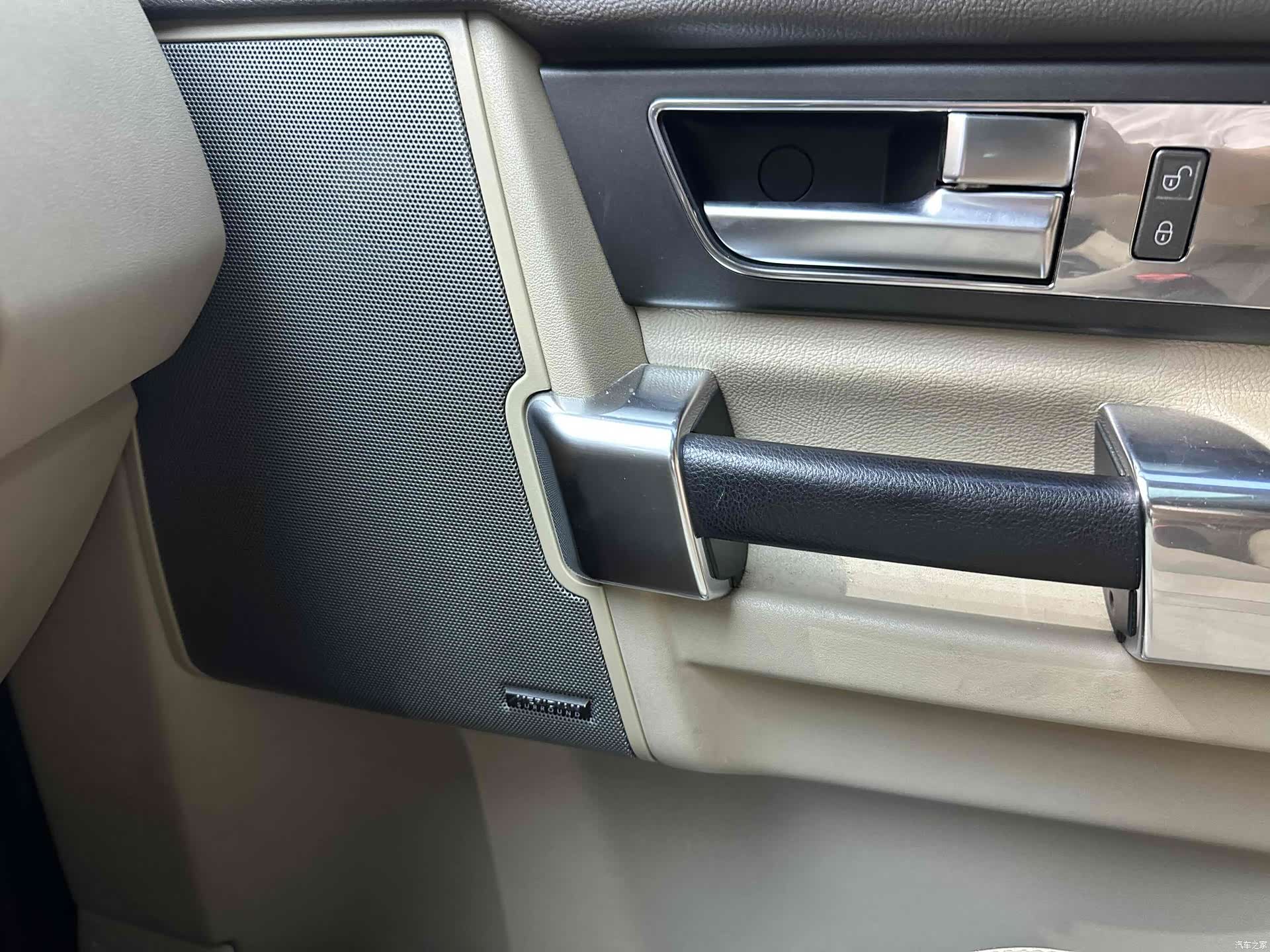 Land Rover Discovery, 2015 12