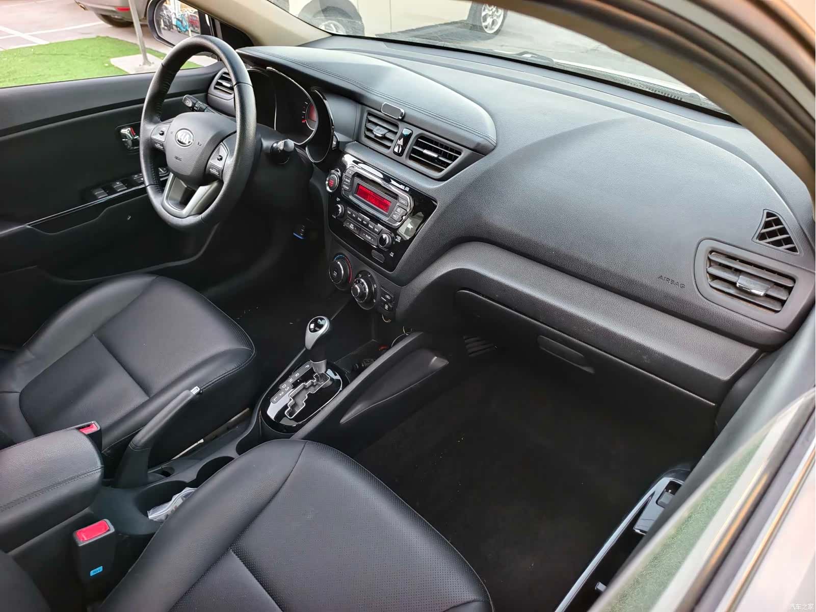 Kia K2, 2012 18