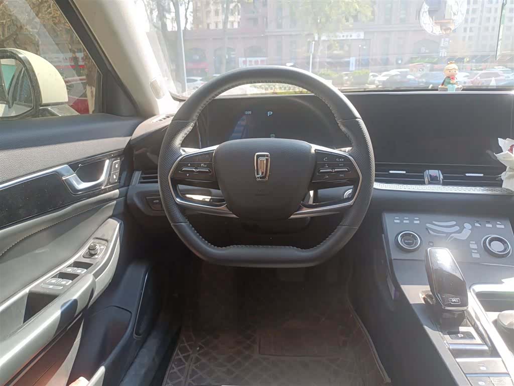 Bestune B70, 2023 3