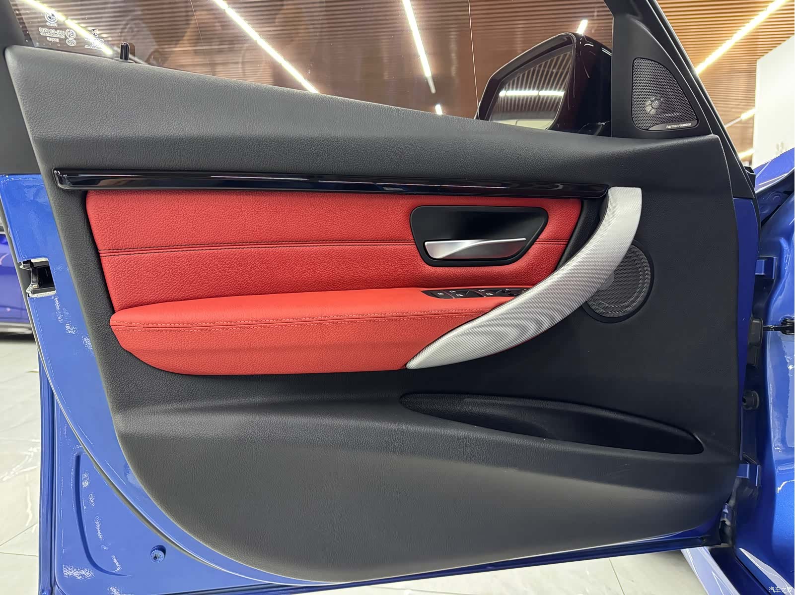 BMW 3 Series, 2016 все фото
