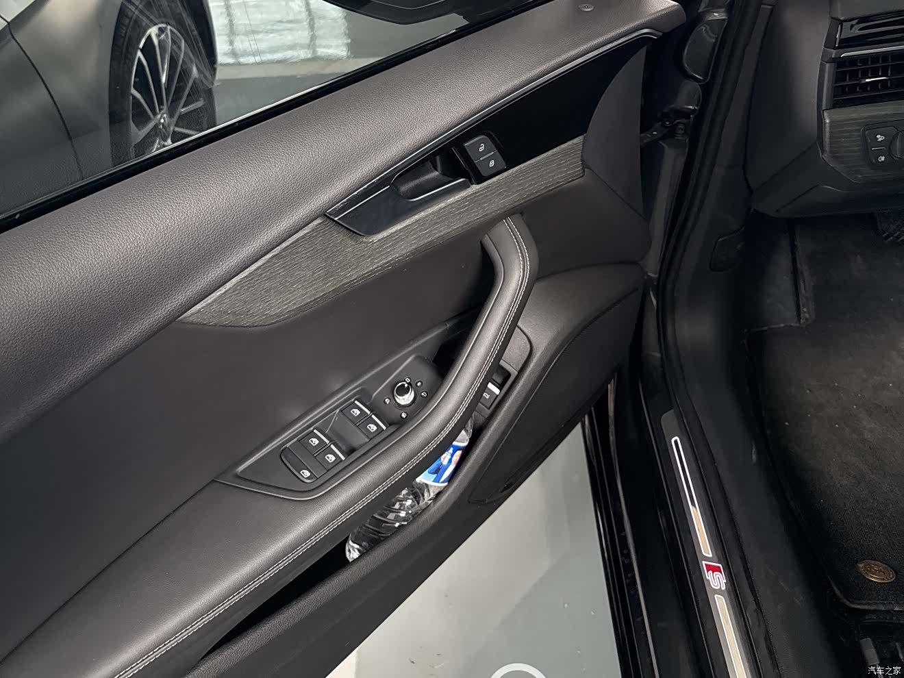Audi A4L, 2023 14