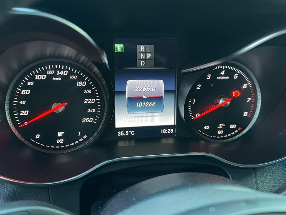Mercedes-Benz GLC Mercedes-Benz GLC