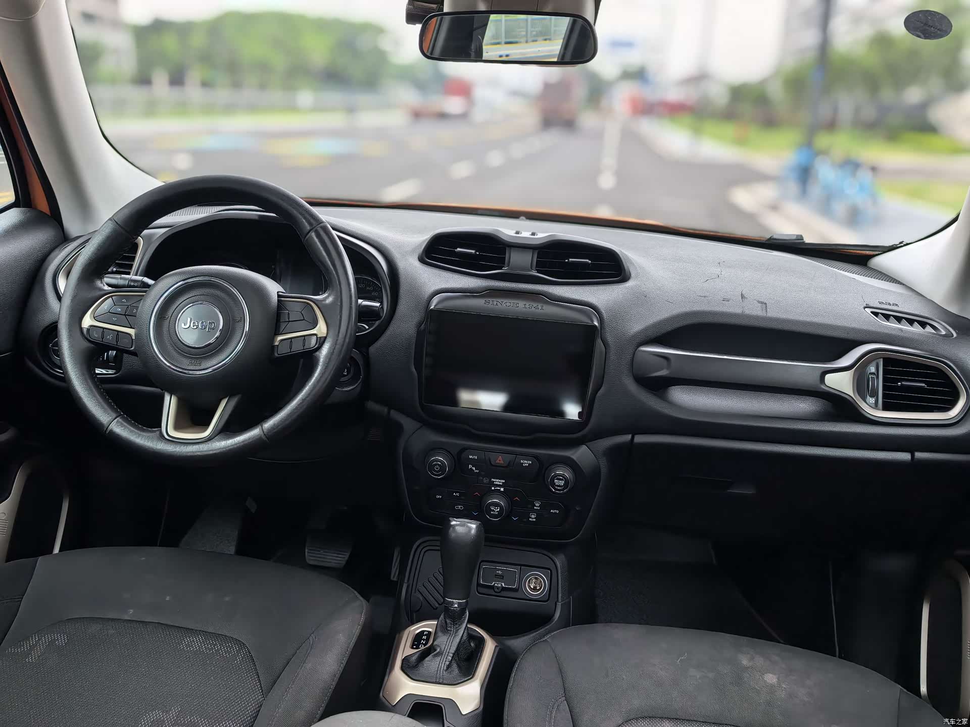 Jeep Renegade, 2019 9