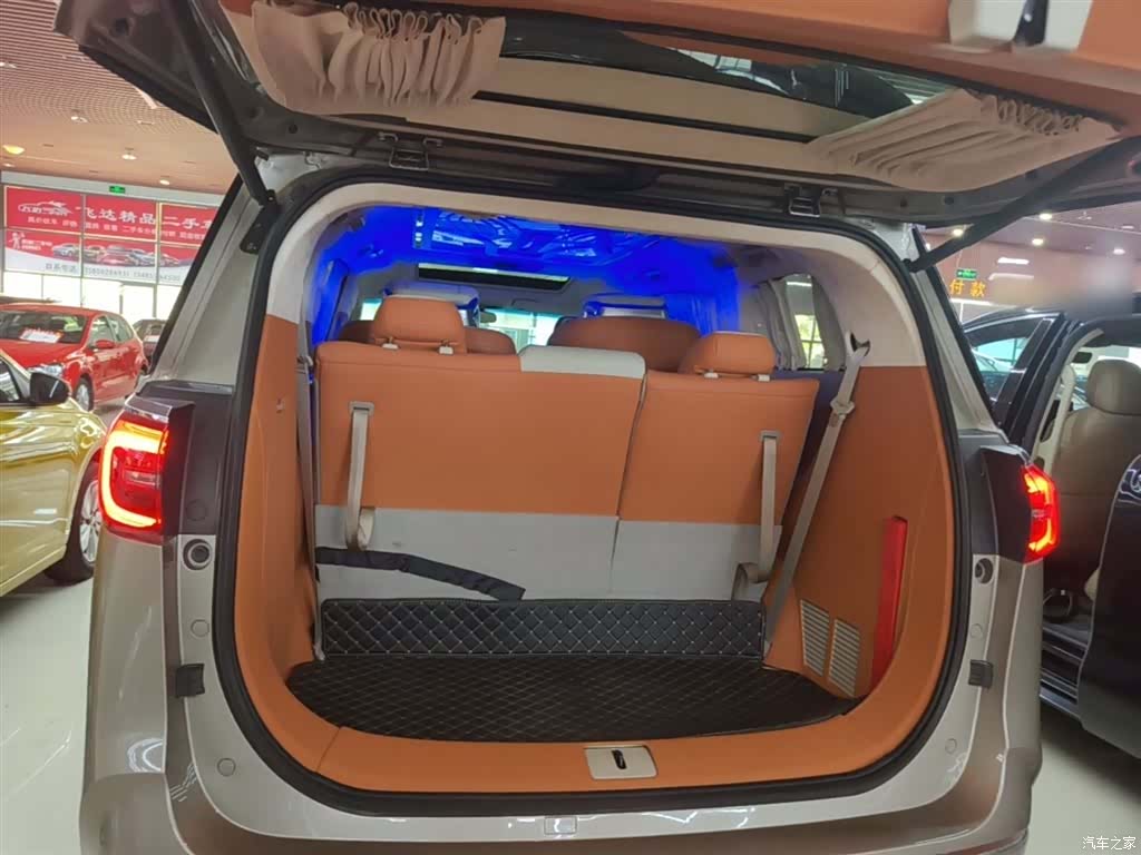 Buick GL8, 2023 19