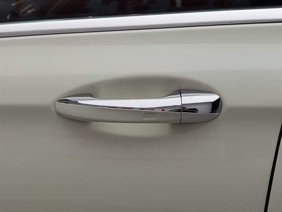 Mercedes-Benz E-class Mercedes-Benz E-class