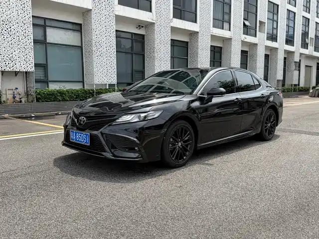 Toyota Camry 2022 — купить из Китая под заказ