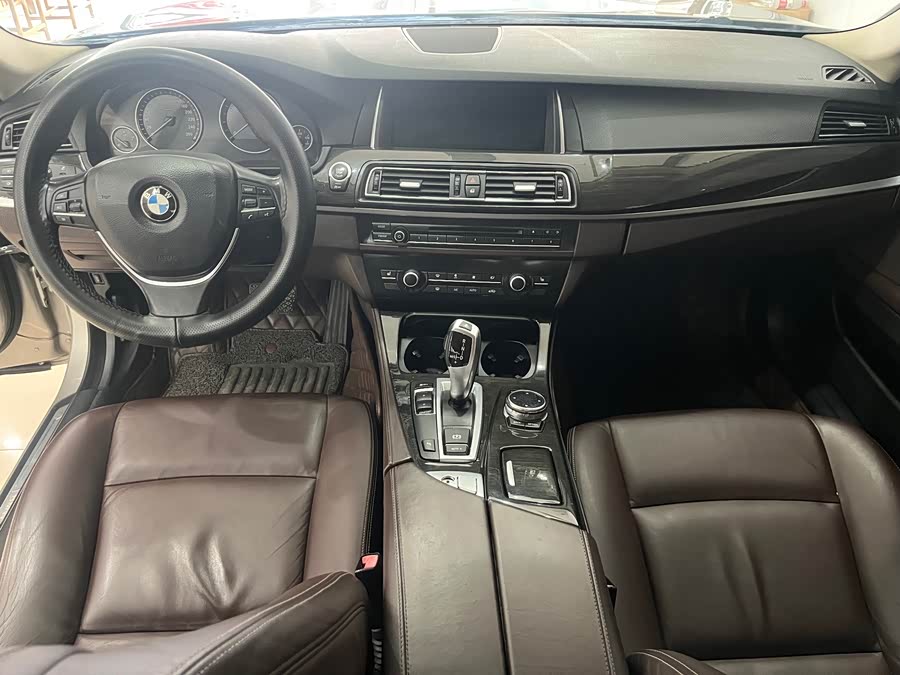 BMW 5 Series 2014, фото 5