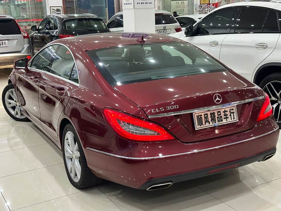 Mercedes-Benz CLS