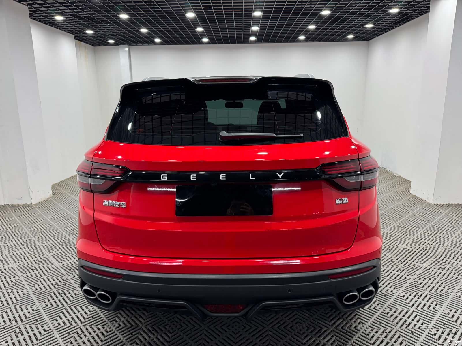 Geely Coolray, 2022 8