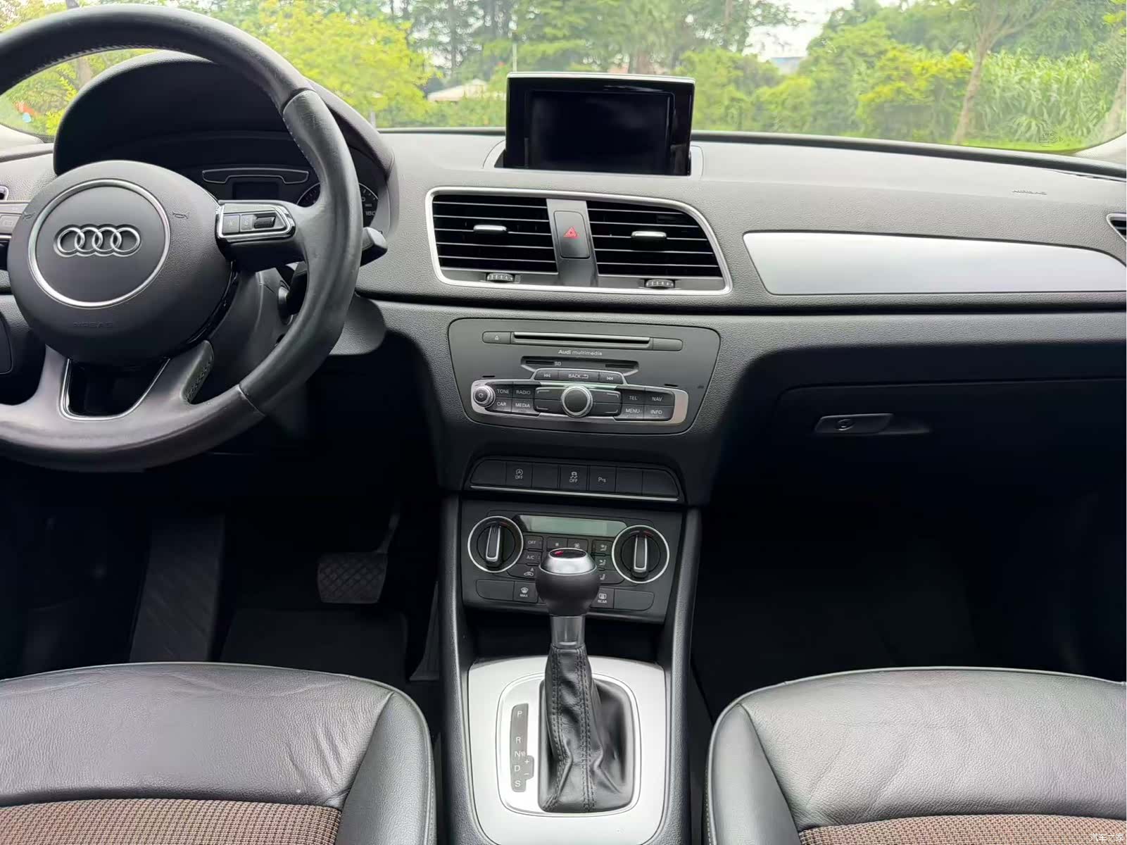 Audi Q3, 2017 9