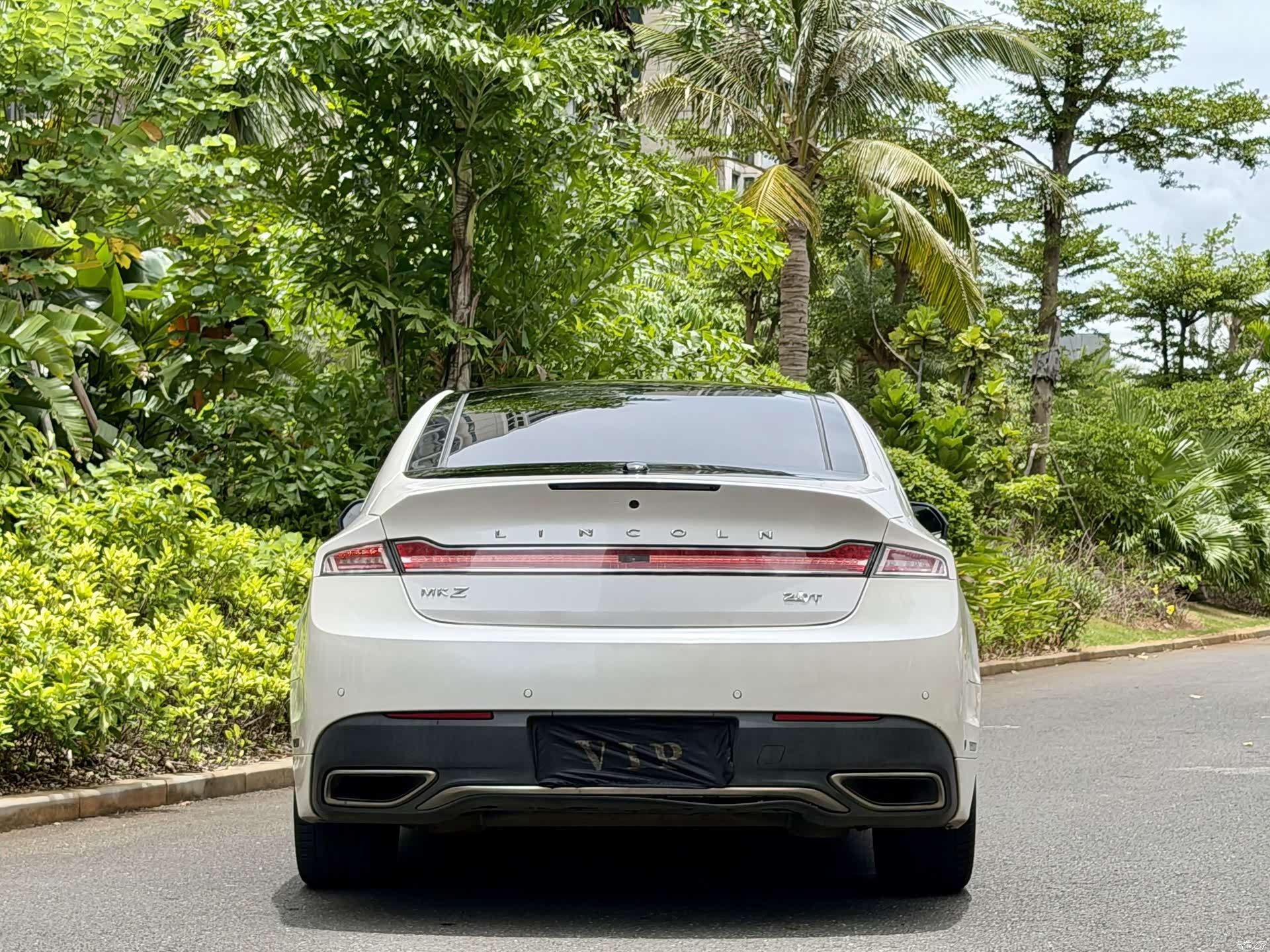 Lincoln MKZ, 2020 8