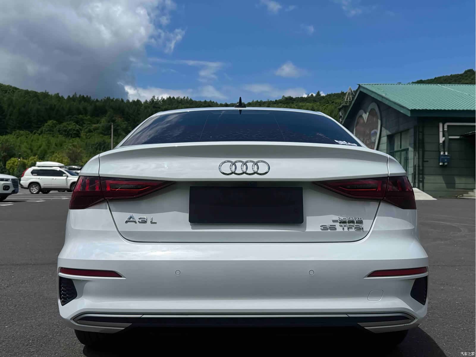 Audi A3, 2023 все фото