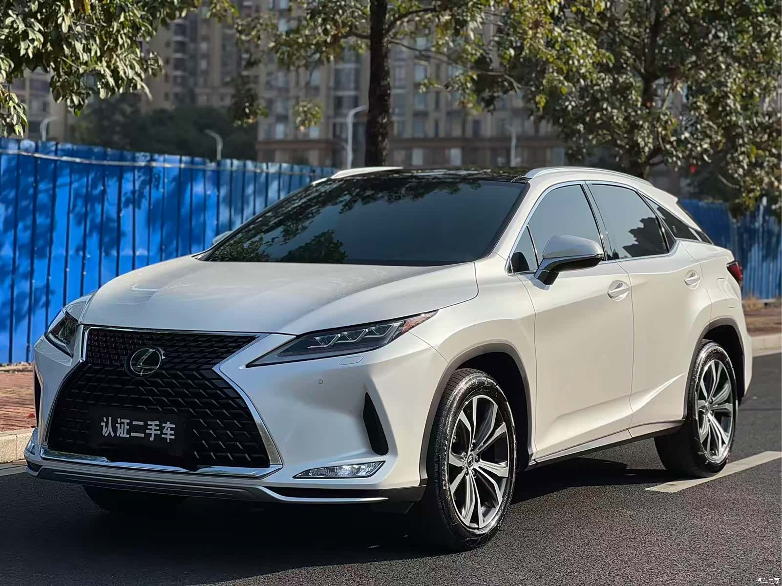 Lexus RX, 2020 1