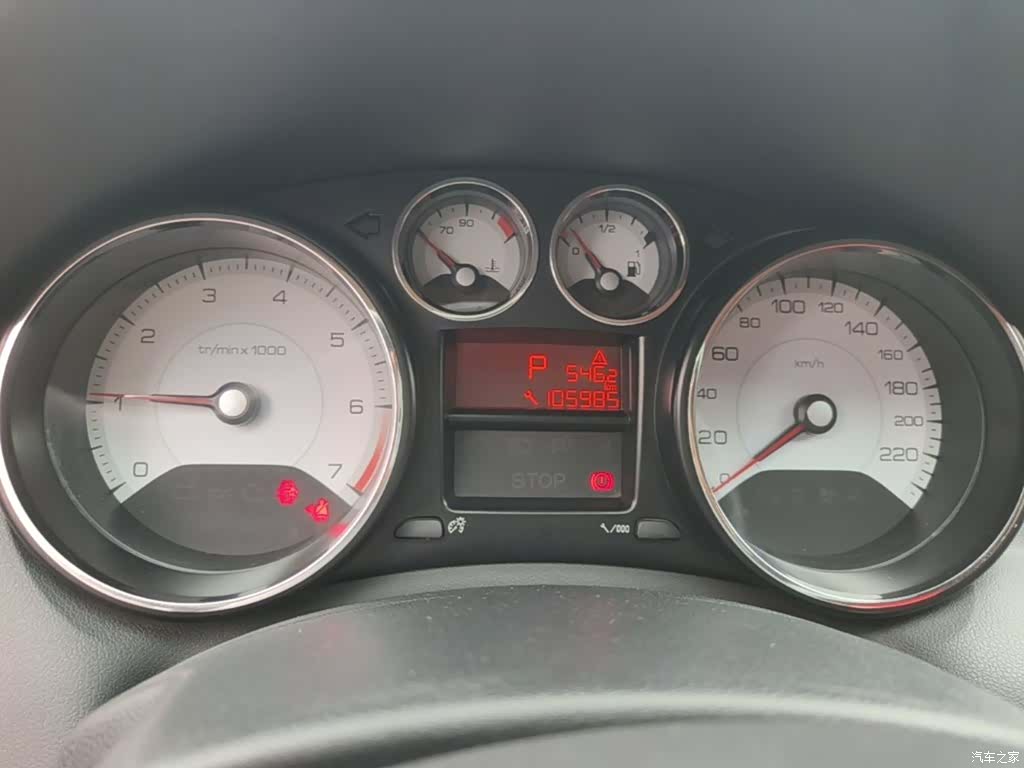 Peugeot 308, 2014 8