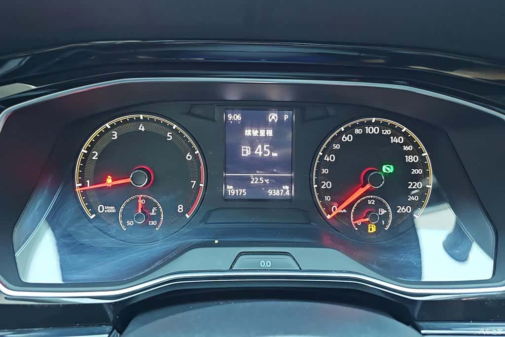 Volkswagen Sagitar, 2020 14