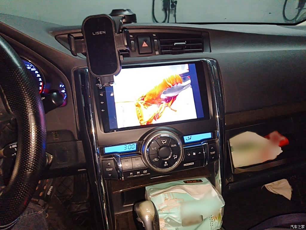 Toyota 2.5V, 2015 6