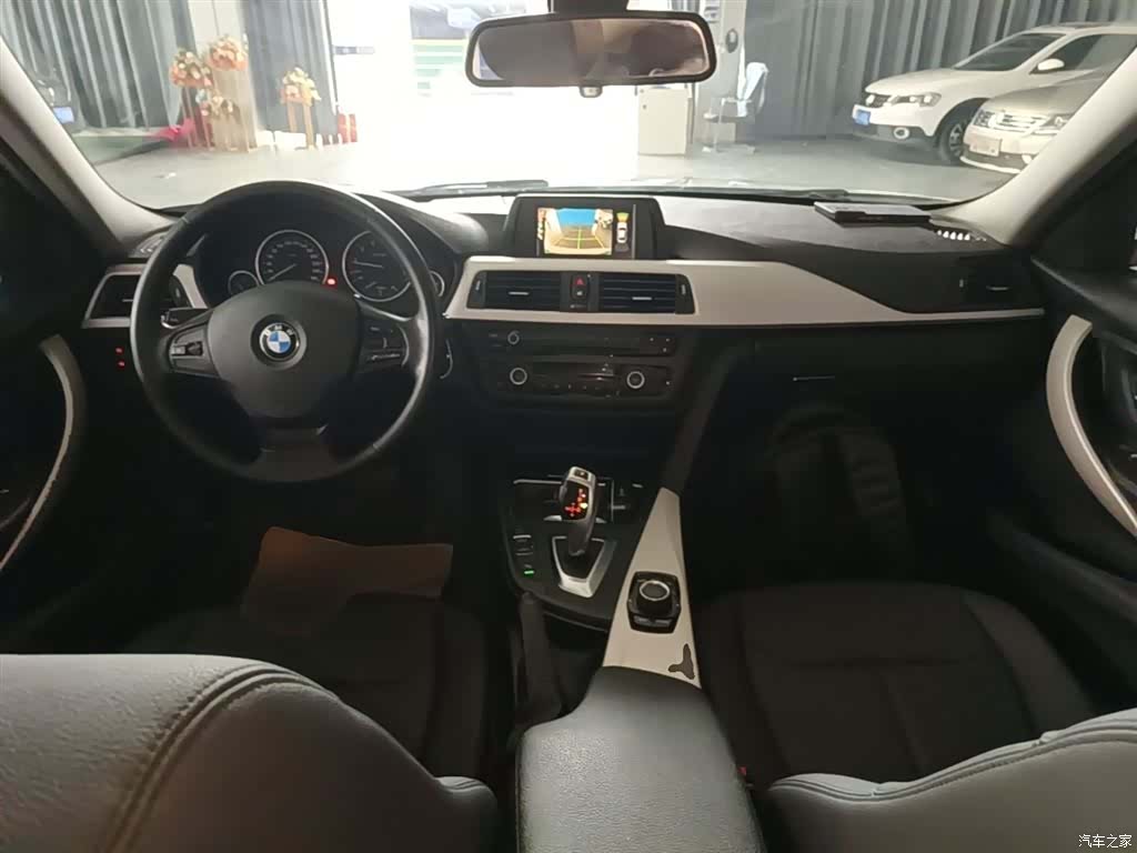 BMW 3 Series, 2015 10
