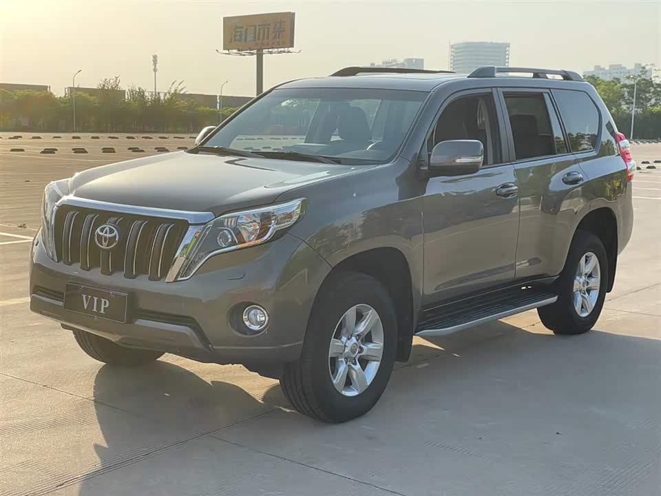 Toyota Prado