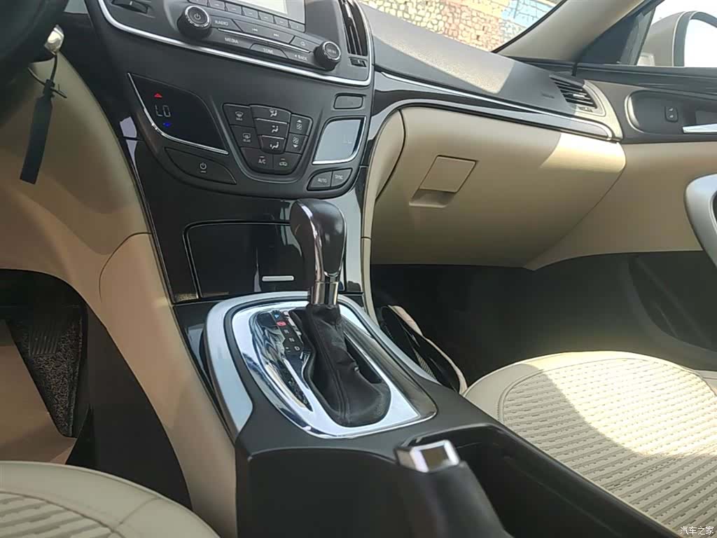 Buick Regal, 2015 14