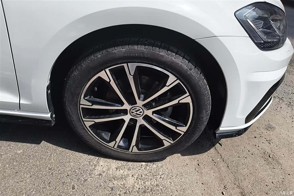 Volkswagen Golf, 2020 6