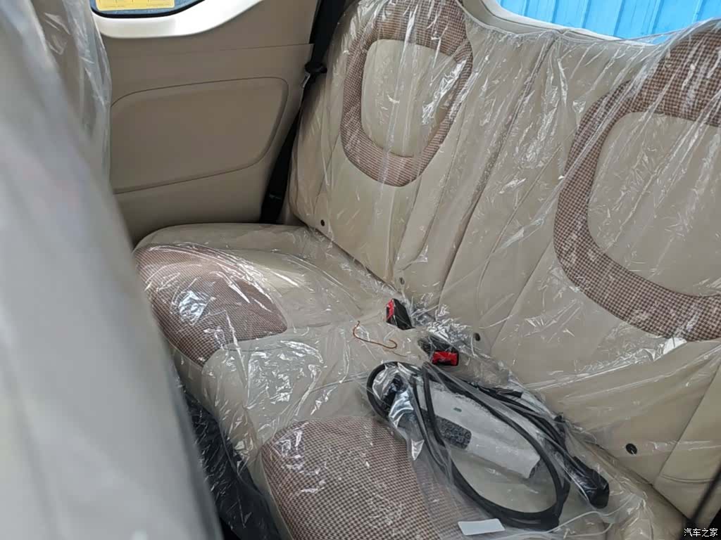 Wuling MINIEV, 2026 17