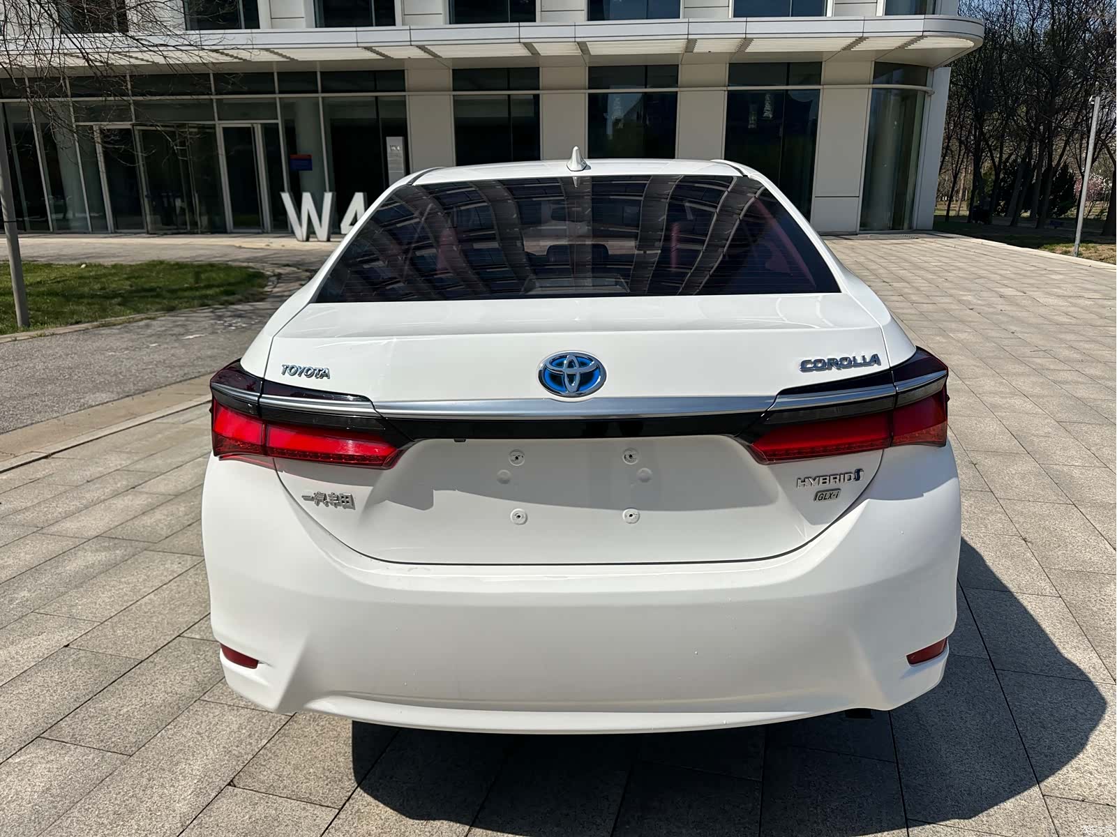 Toyota Corolla, 2017 все фото