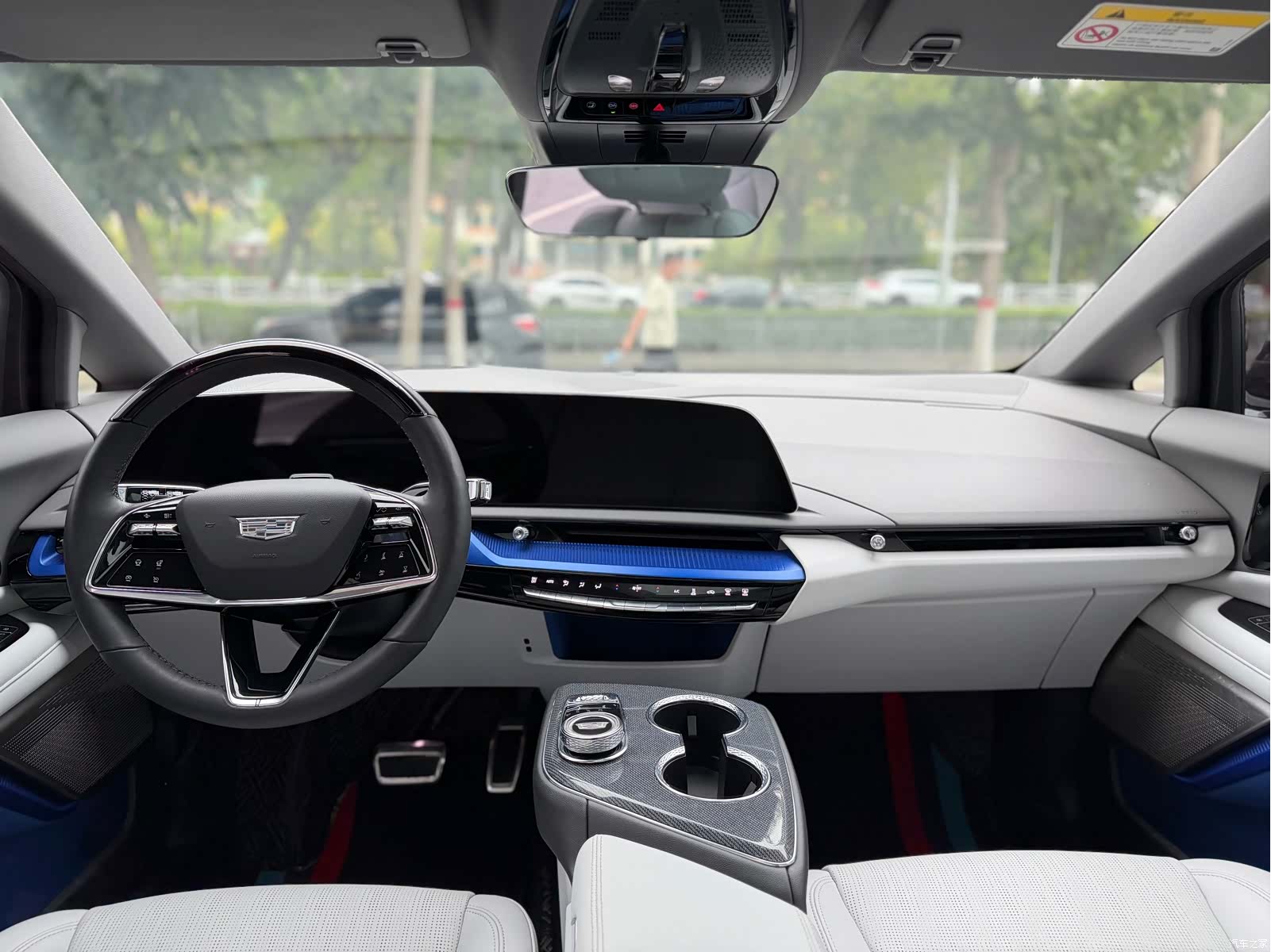 Cadillac IQ, 2024 все фото