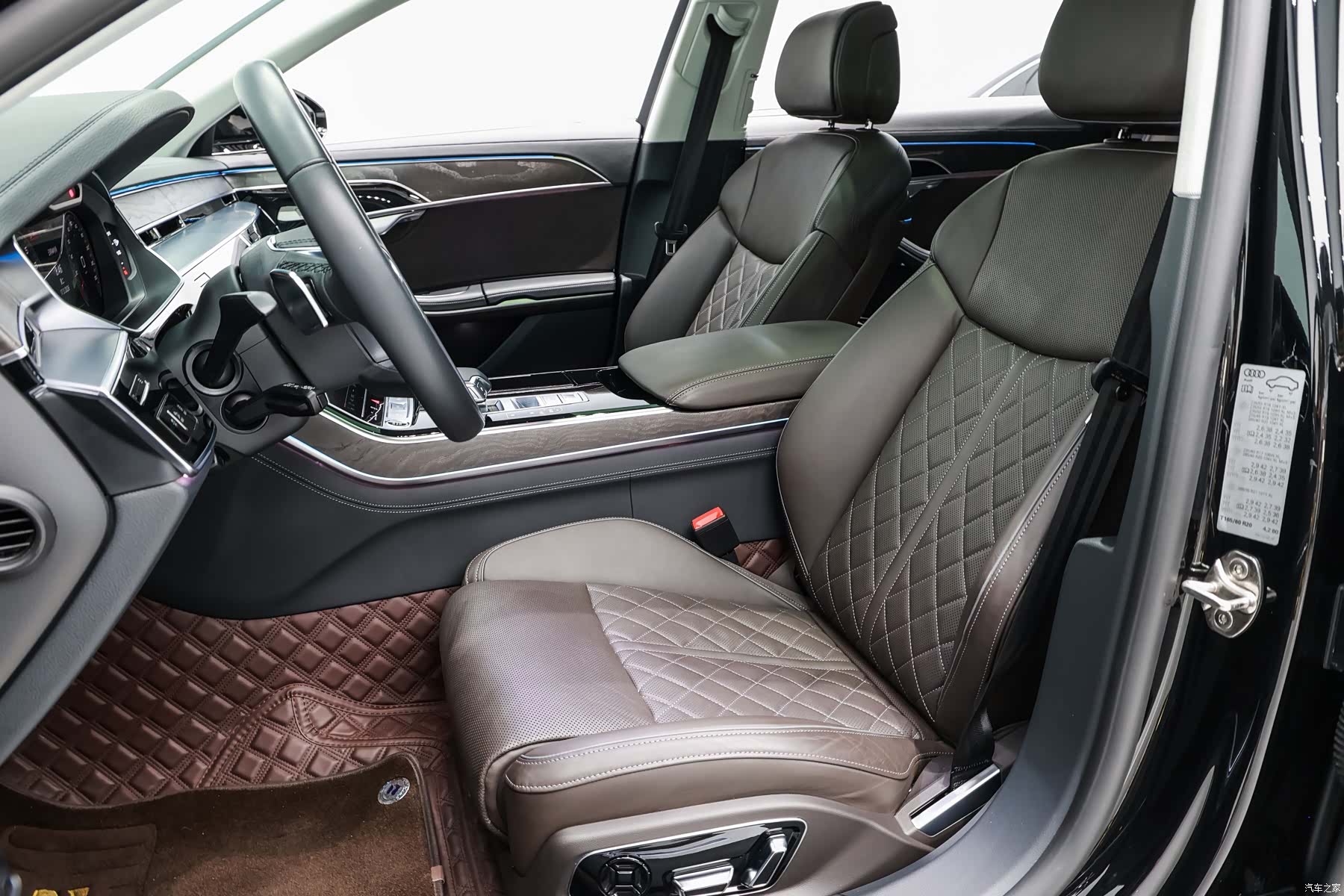 Audi A8L, 2024 10