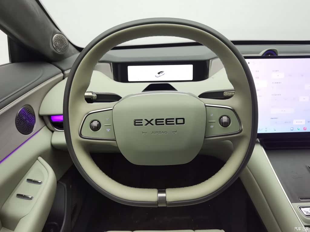 Exeed ES, 2025 11