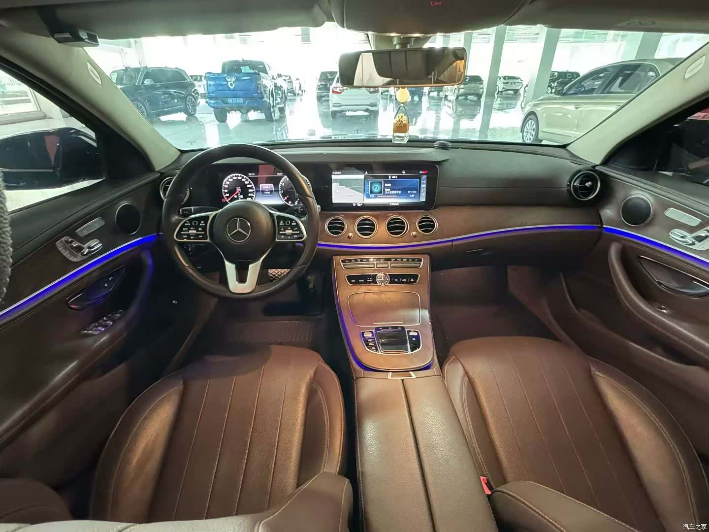 Mercedes-Benz E-Class, 2019 8