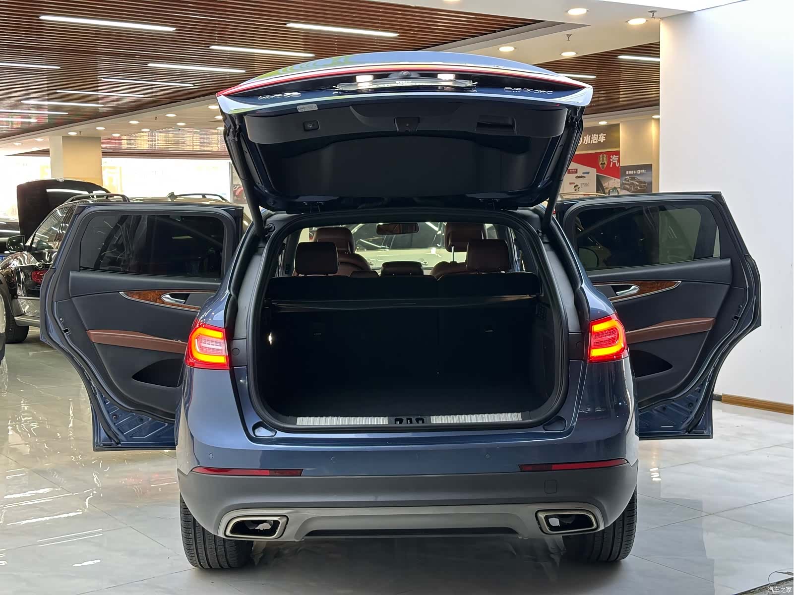 Lincoln MKX, 2018 13