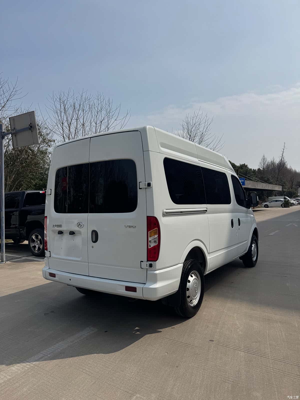Maxus V80, 2022 4
