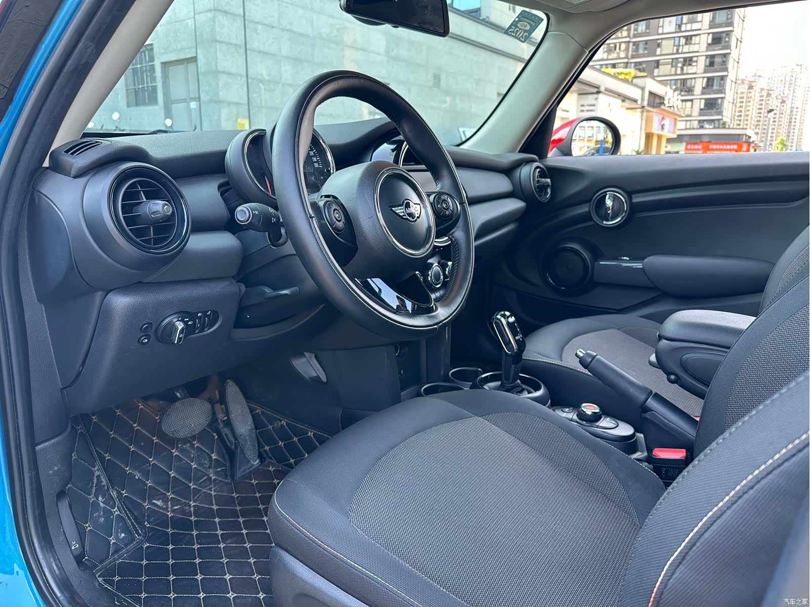 Mini ONE, 2018 все фото