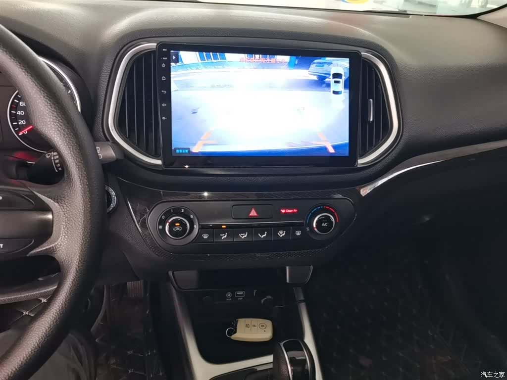 Kia KX3, 2016 13