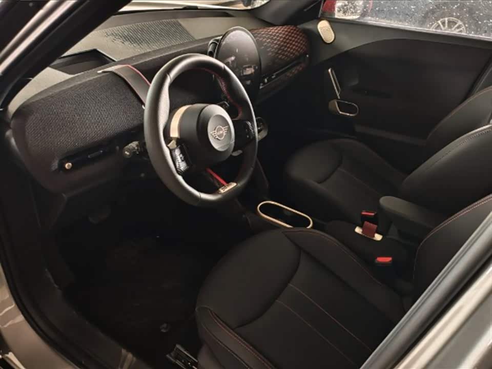 MINI Electric JCW ACEMAN