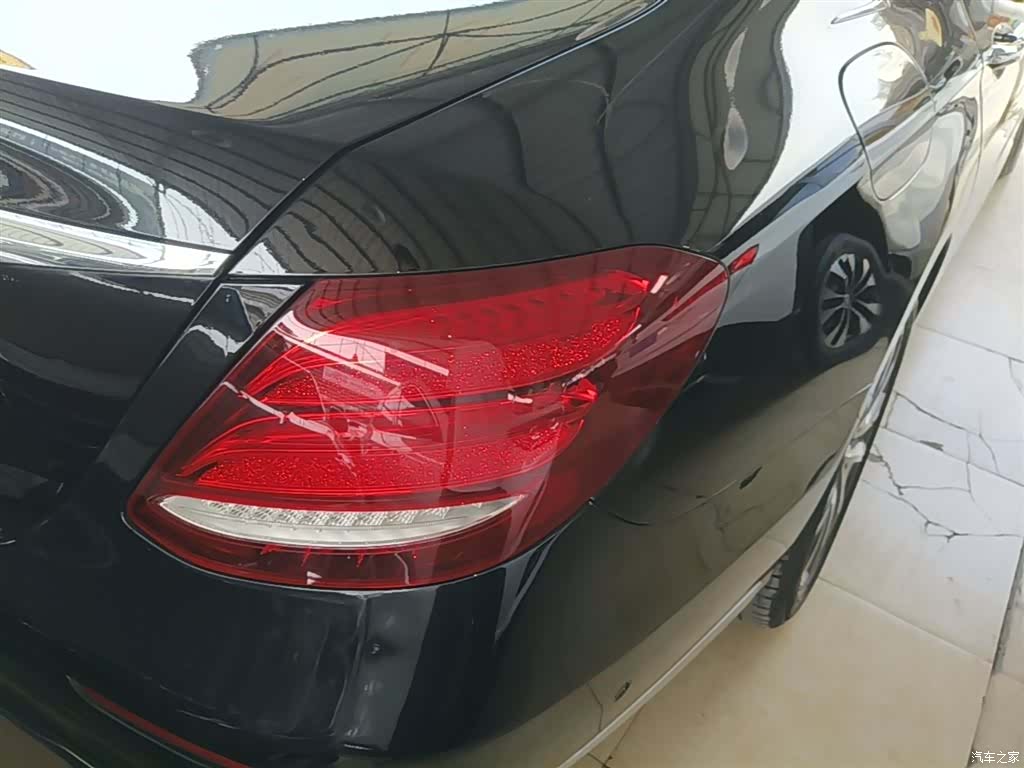 Mercedes-Benz E-Class, 2019 8