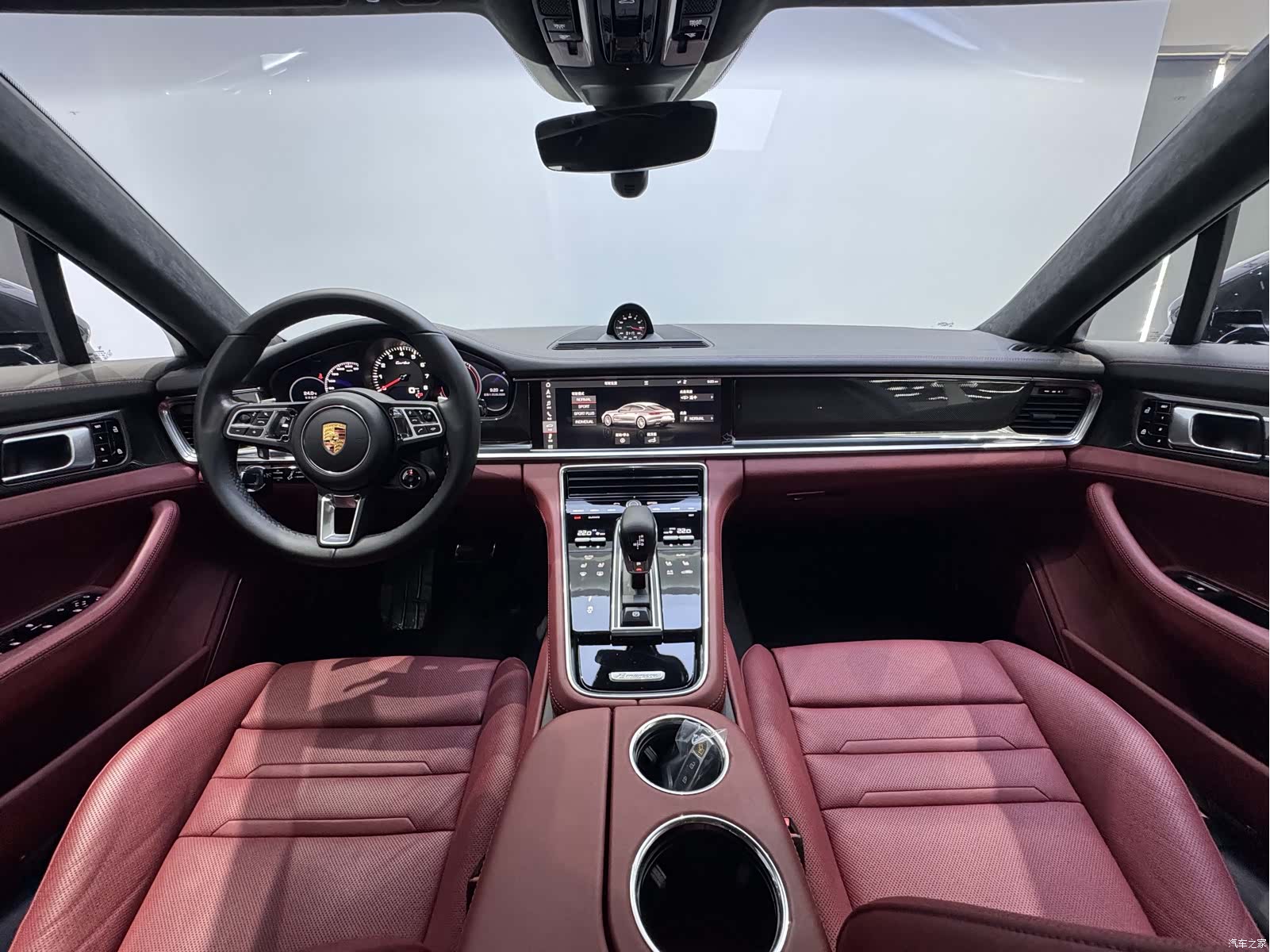Porsche Panamera, 2019 15