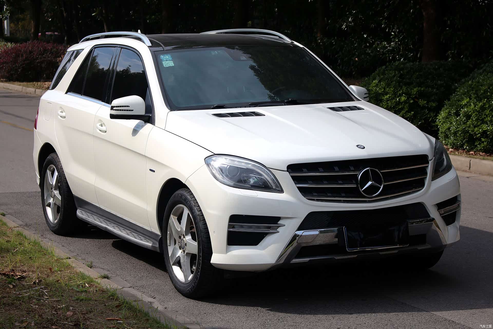Mercedes-Benz M-Class, 2012 3