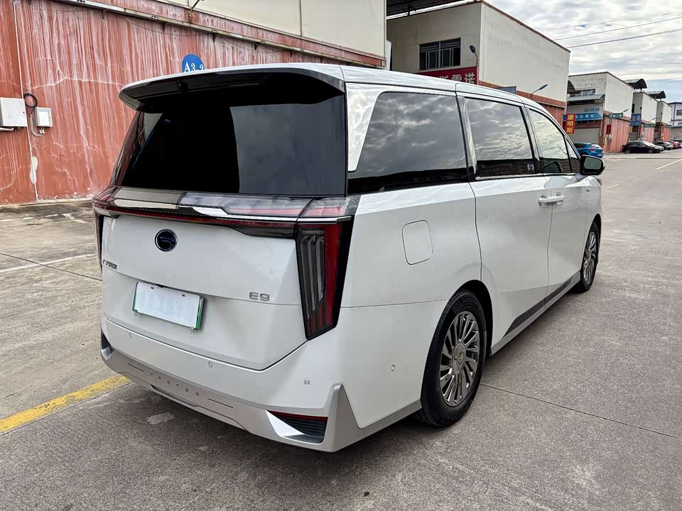 Trumpchi Trumpchi E9