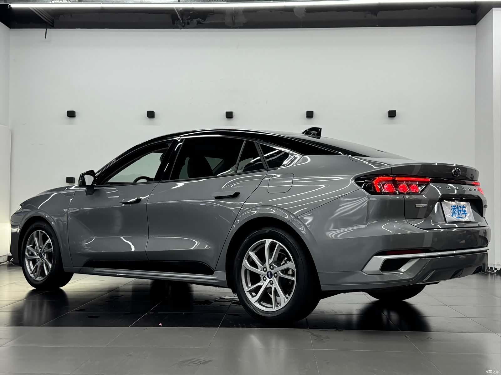 Ford Mondeo, 2022 13