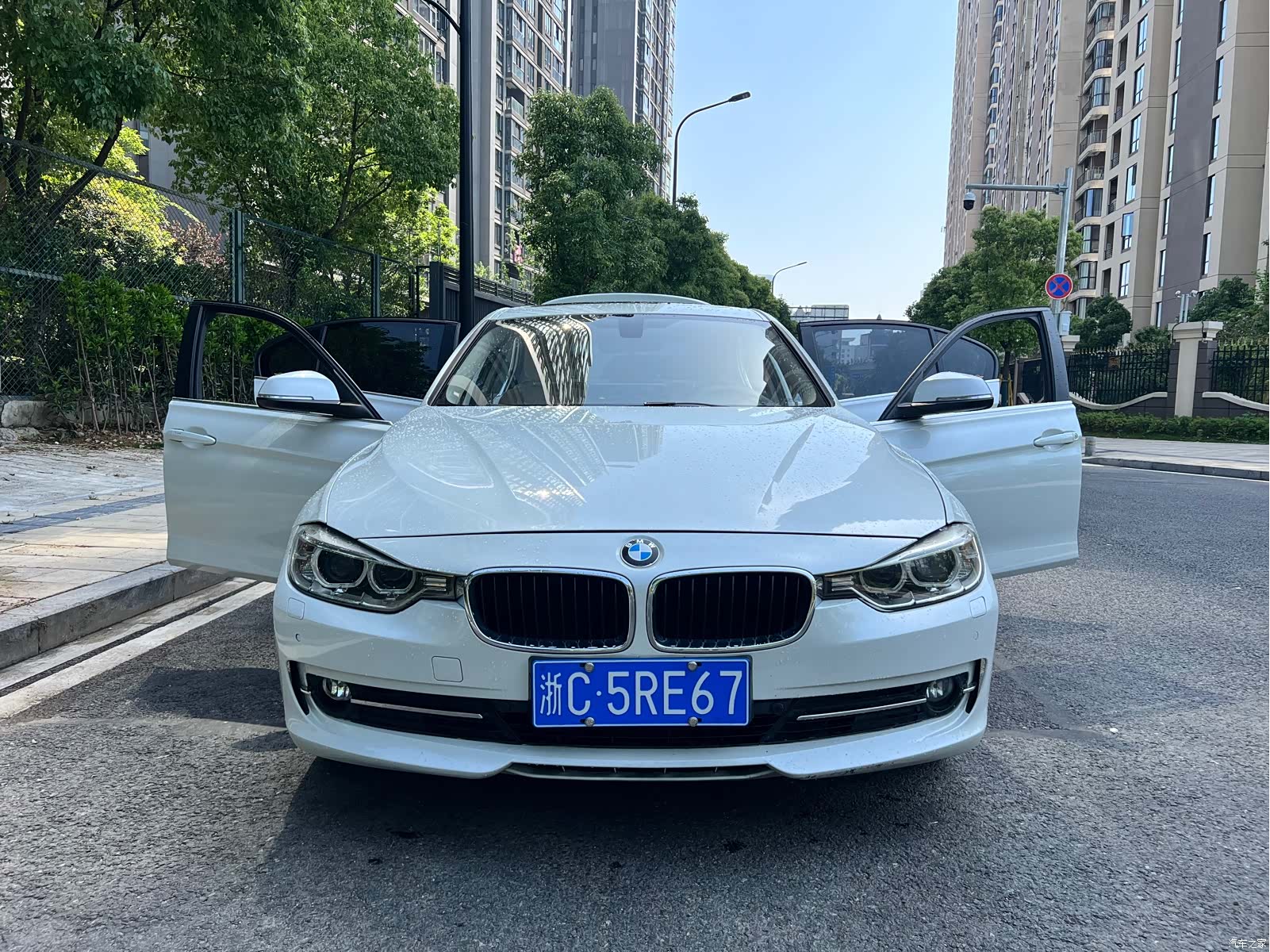 BMW 3 Series, 2015 24