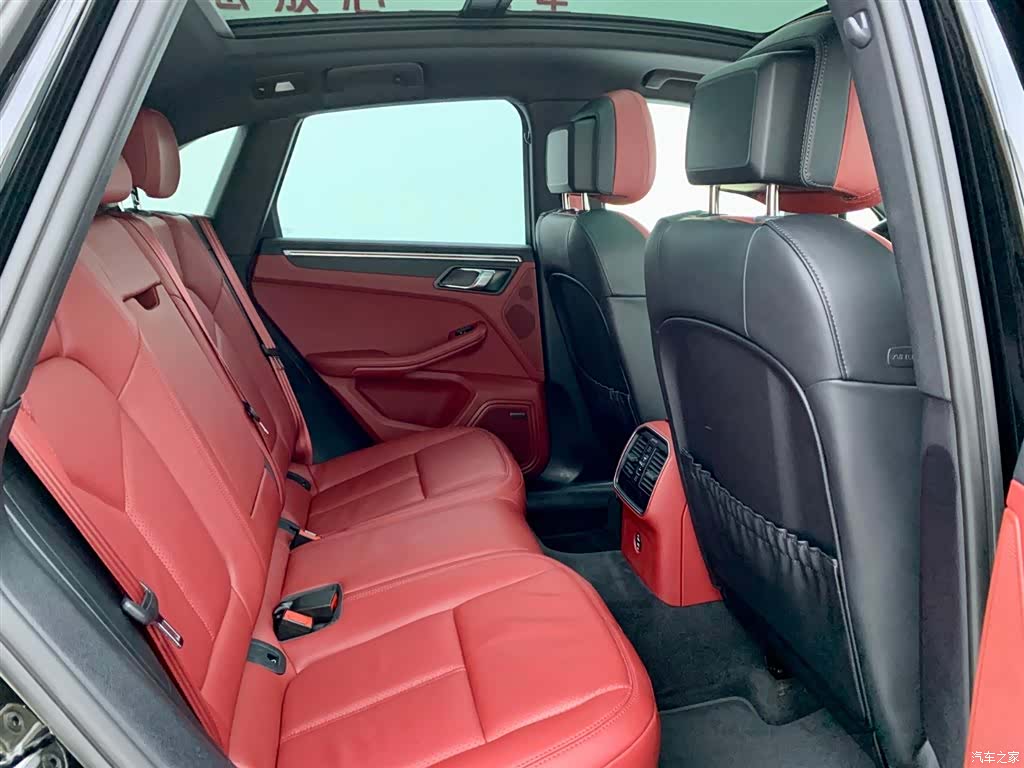 Porsche Macan, 2024 15
